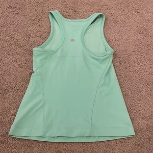 Lululemon tank top